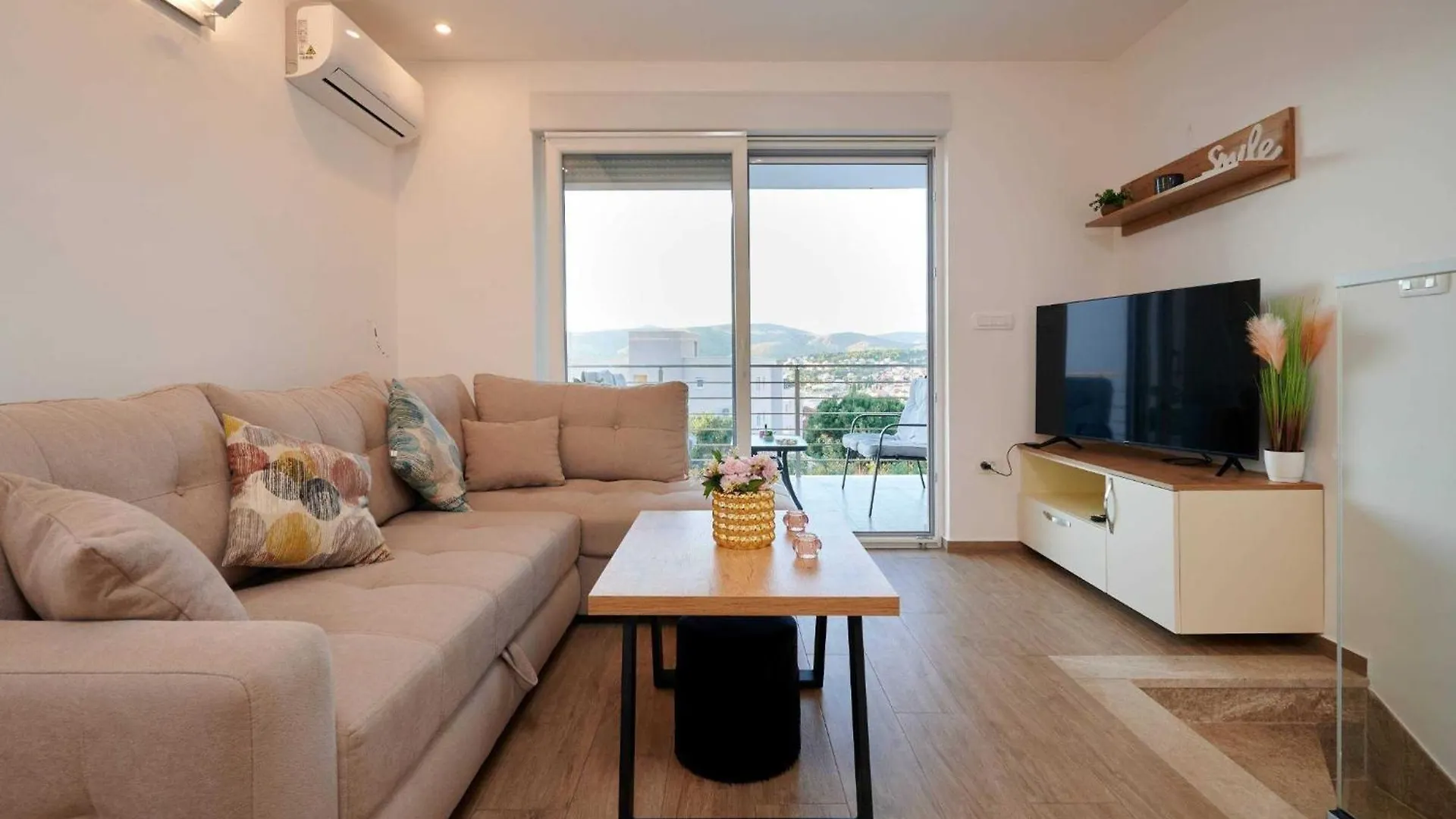 Exclusive Okrug Gornji Apartment With Shared Pool Trogir Croatia
